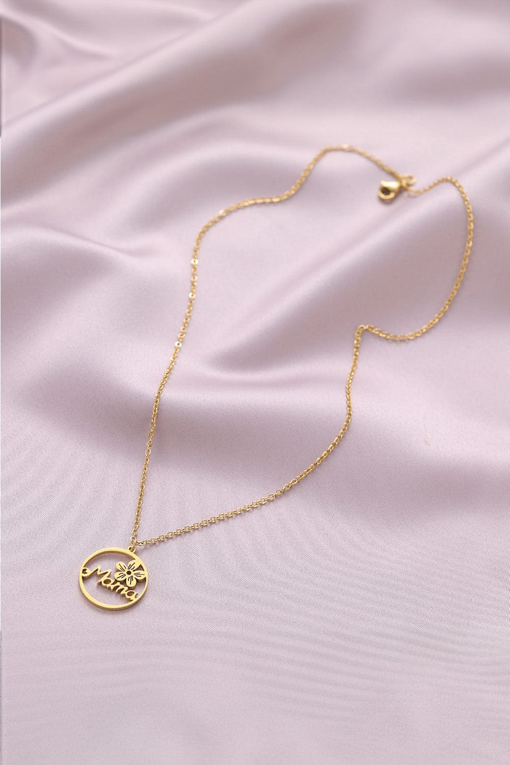Beautifully Finished Garment in a Timeless Design