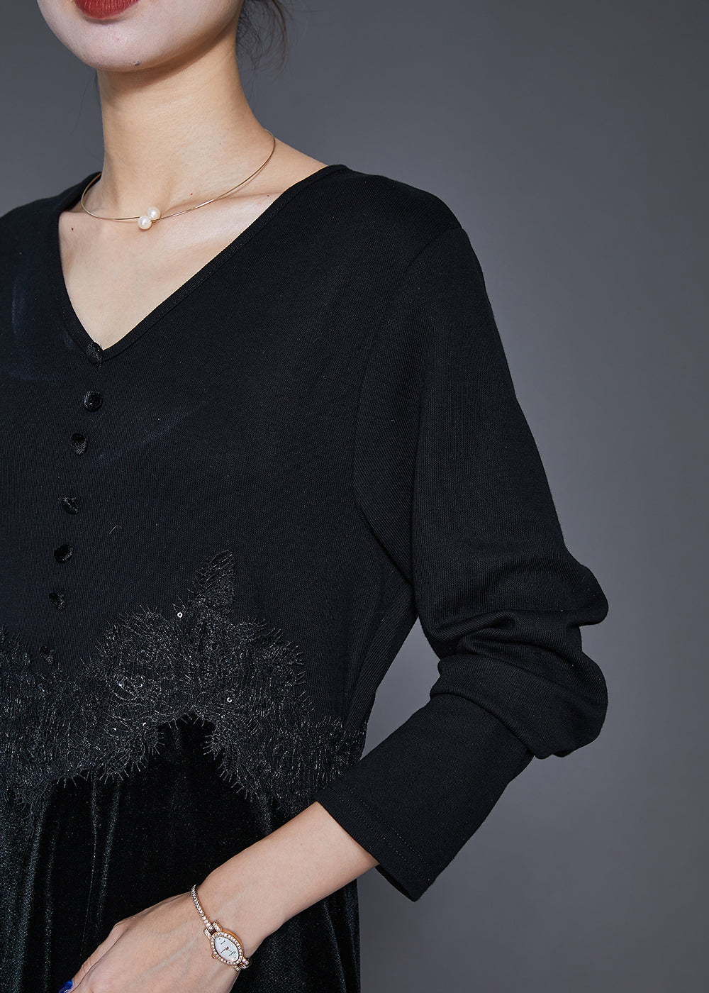 Sophisticated Dress with a Clean Classic Look