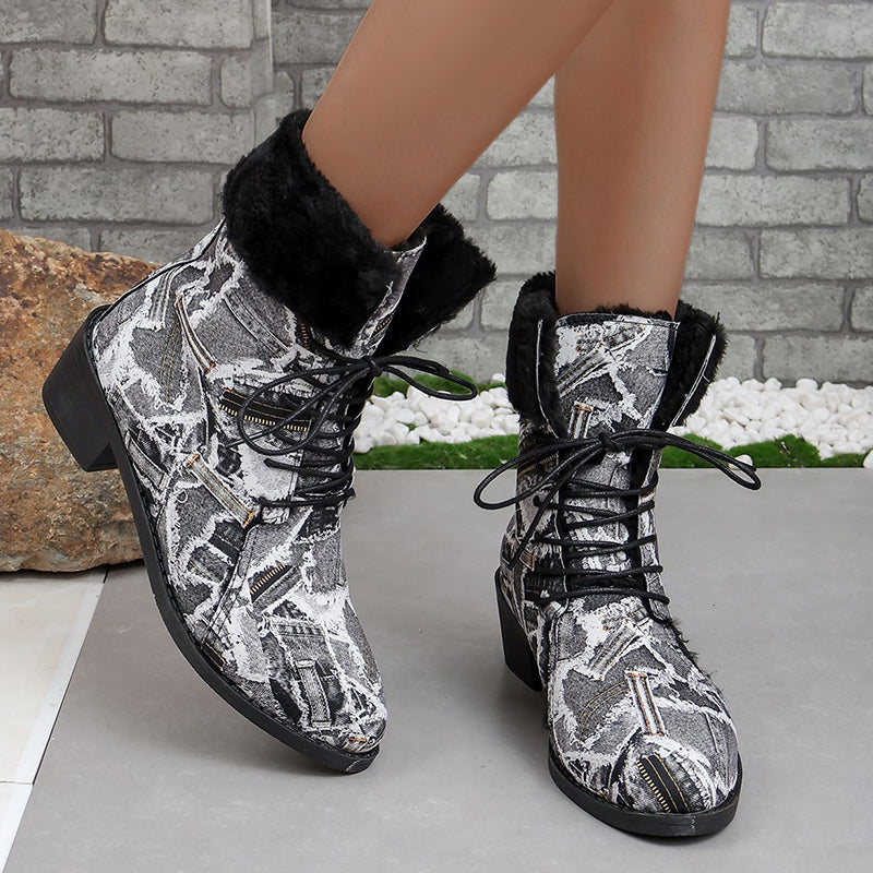 Classic Vintage Shoes with a Flattering Fit