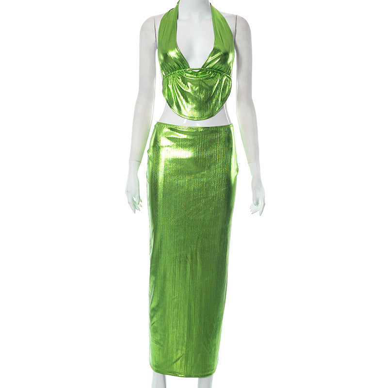 Beautifully Finished Top in a Timeless Design