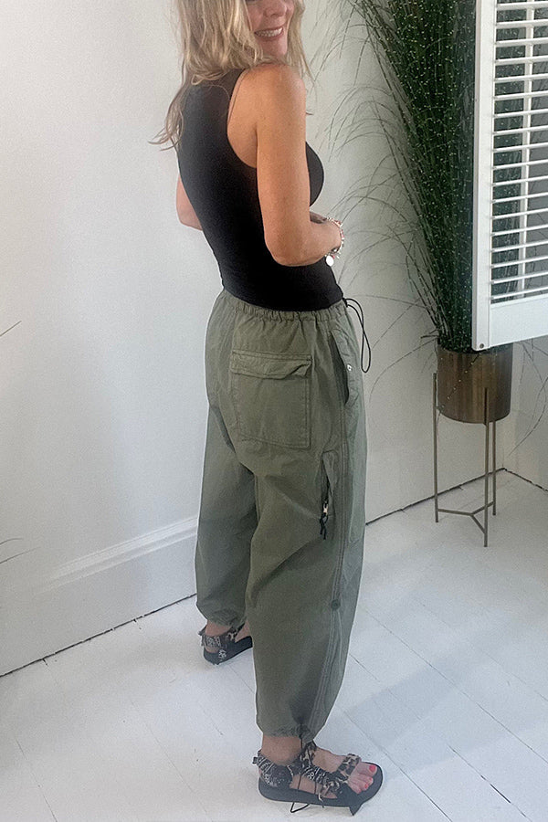 Elegantly Styled Pants for Everyday Wear