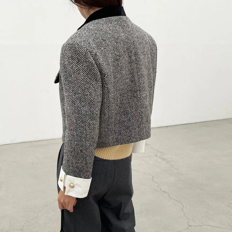 Beautifully Crafted Jacket in a Classic Style