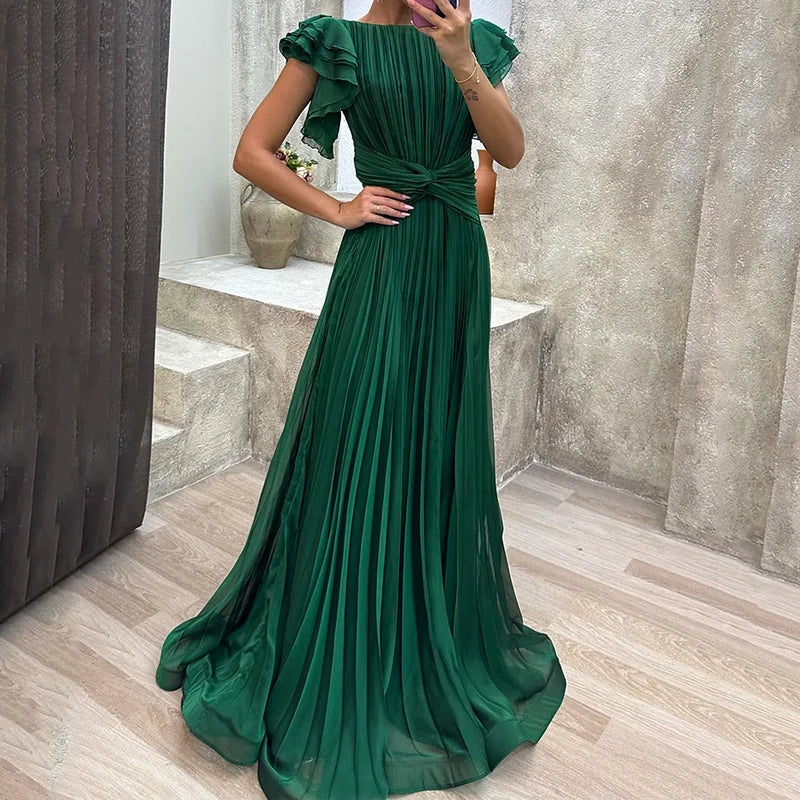 Well Tailored Garment with a Graceful Silhouette