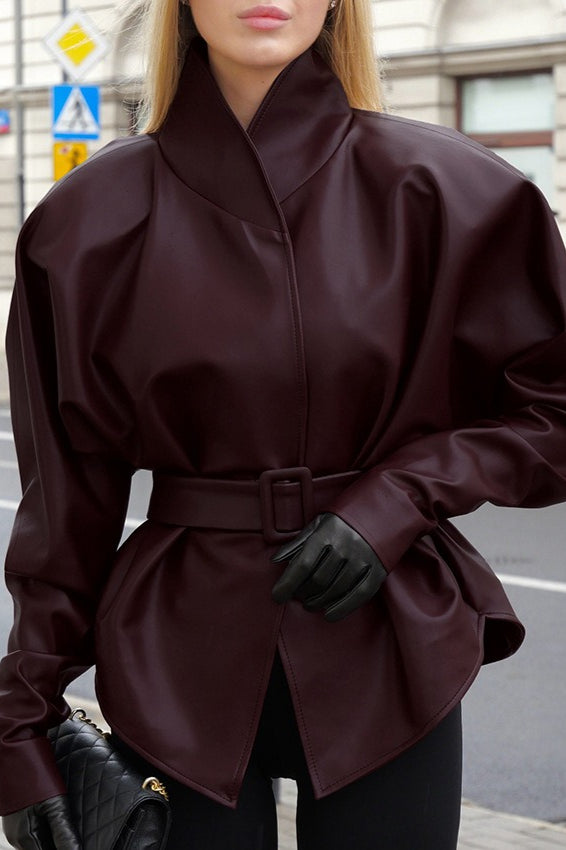 Effortlessly Elegant Jacket with a Timeless Design