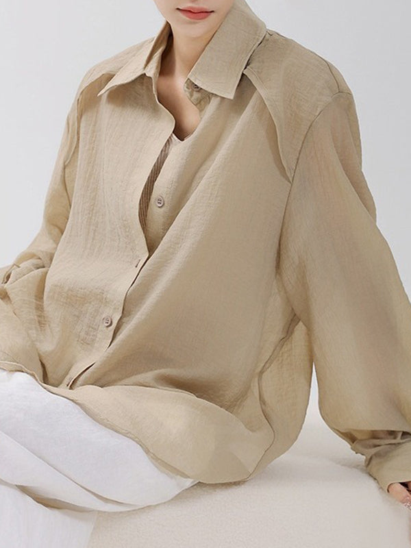 Sophisticated Blouse with a Clean Classic Look