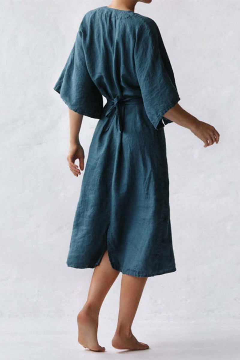 Sophisticated Dress with a Clean Classic Look
