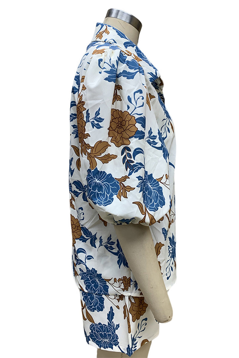 Effortlessly Elegant Garment with a Timeless Design