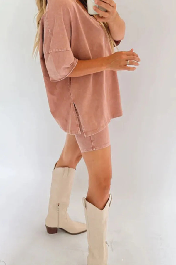 Effortlessly Elegant Garment with a Timeless Design