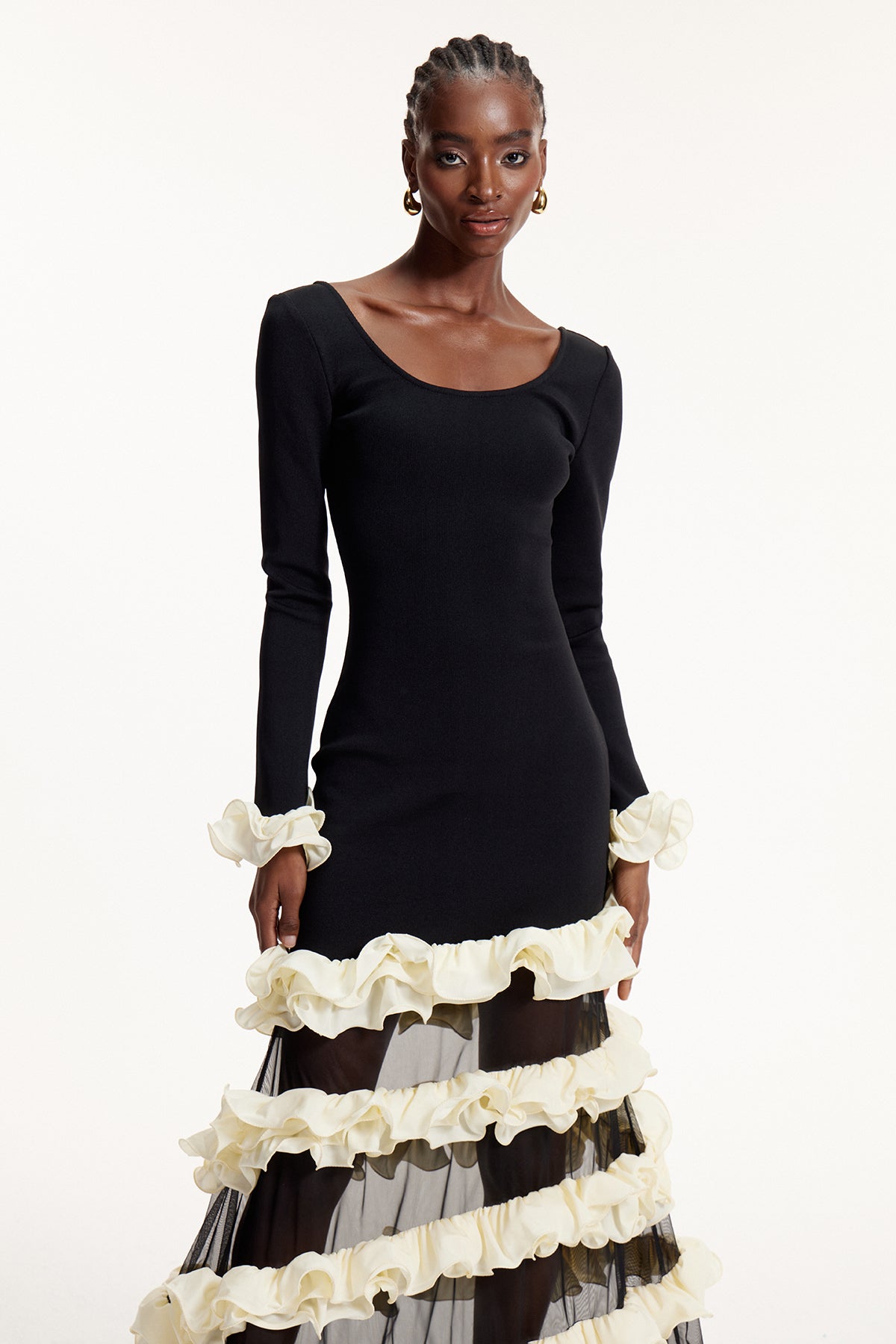Gracefully Styled Dress for Any Occasion