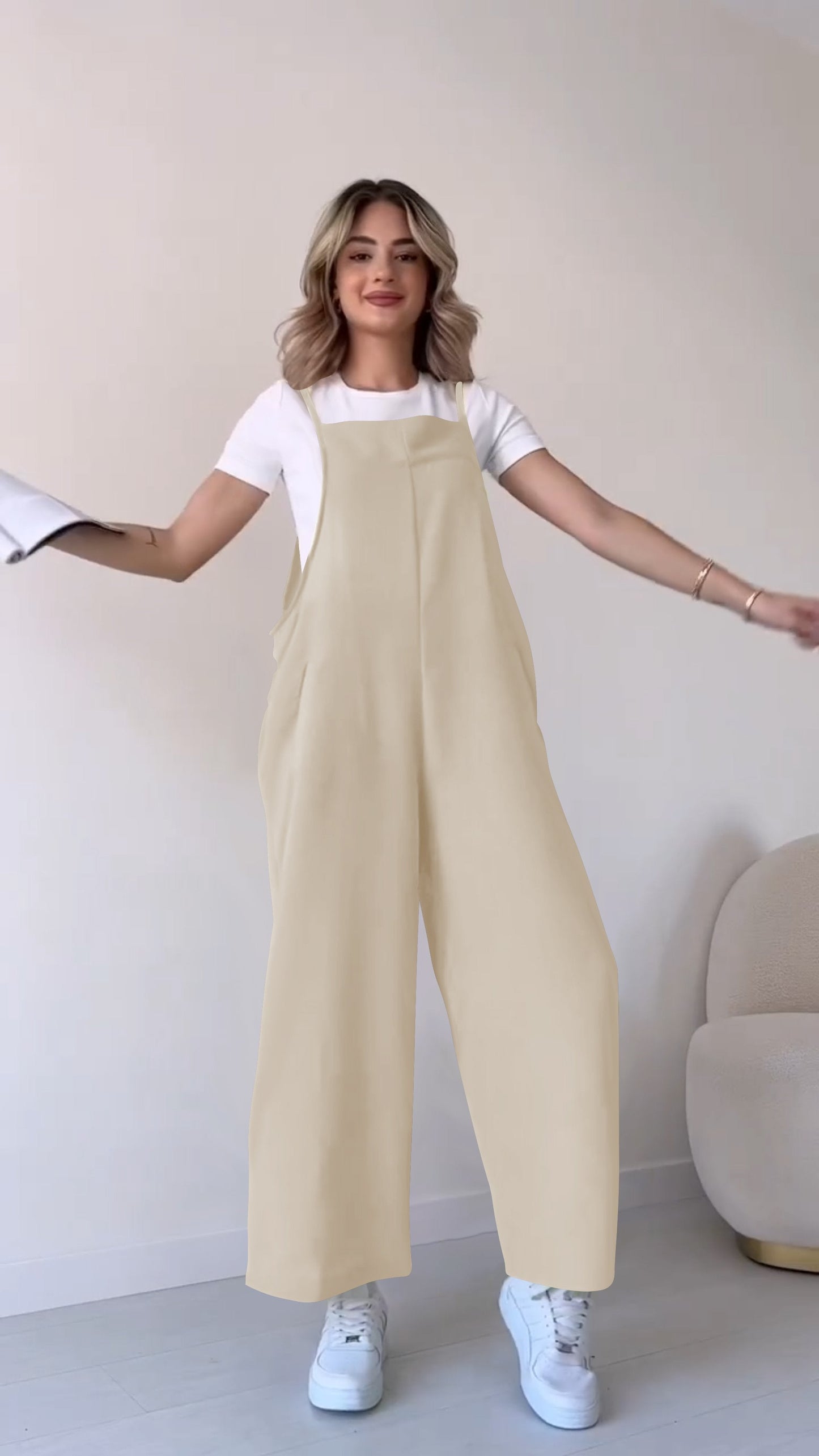 Gracefully Styled Garment for Any Occasion