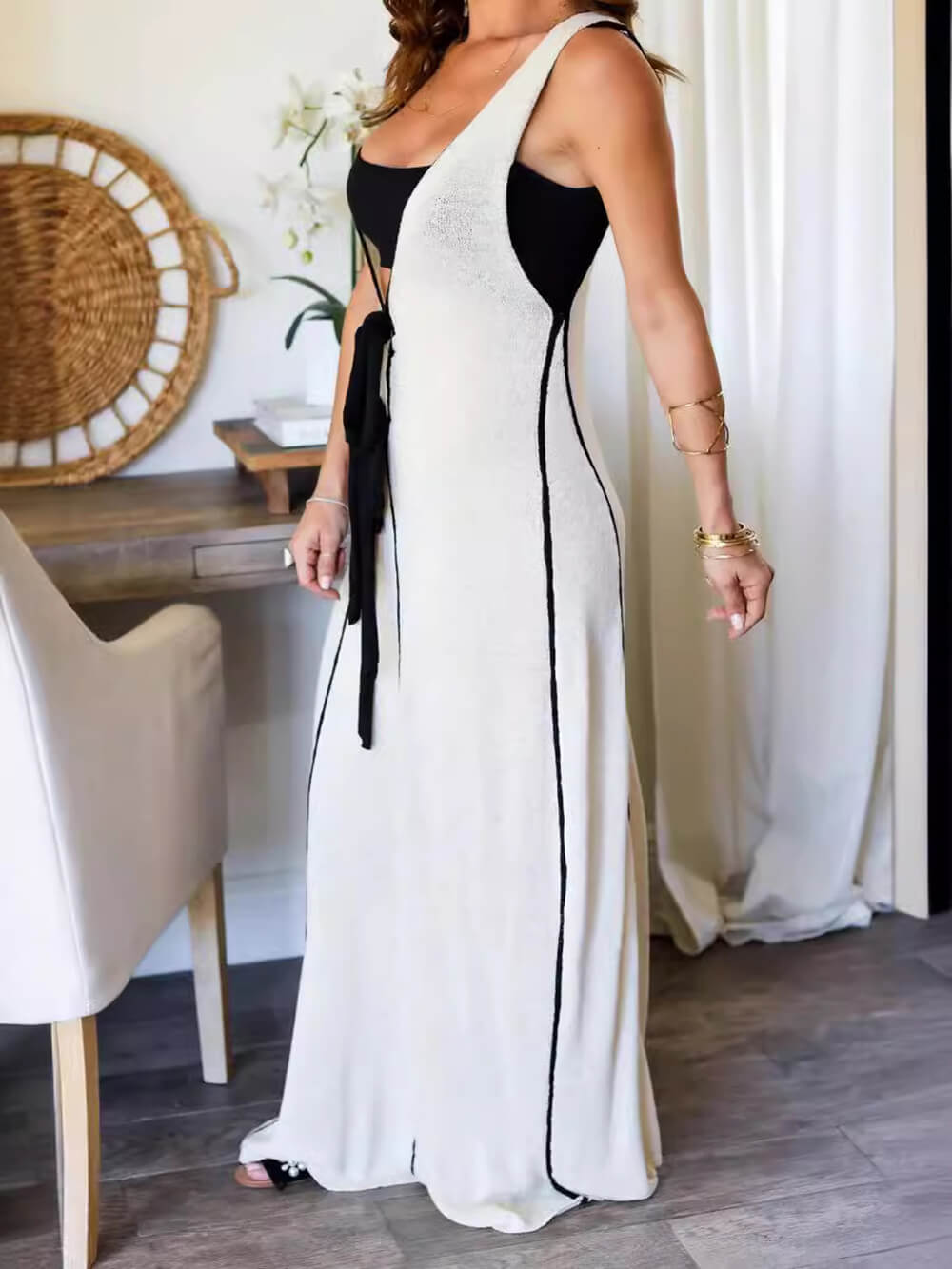Beautifully Crafted Dress in a Classic Style