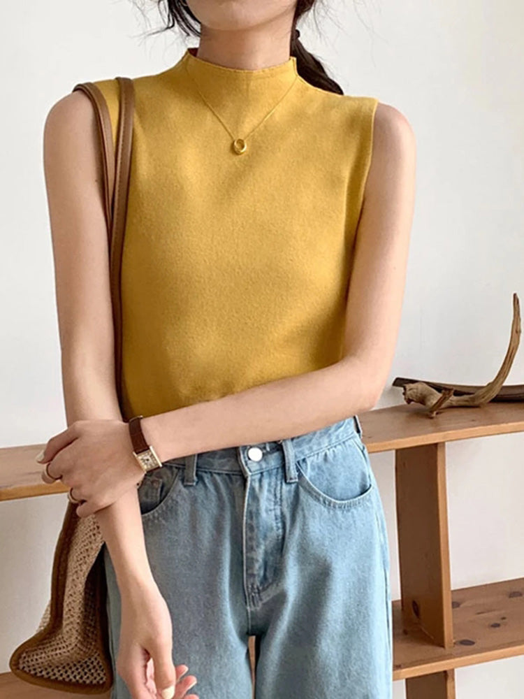 Effortlessly Elegant Blouse with a Timeless Design