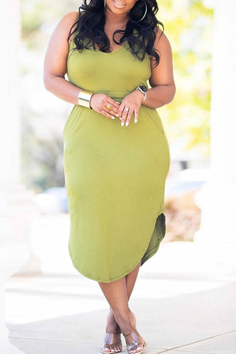 Classic Vintage Dress with a Flattering Fit