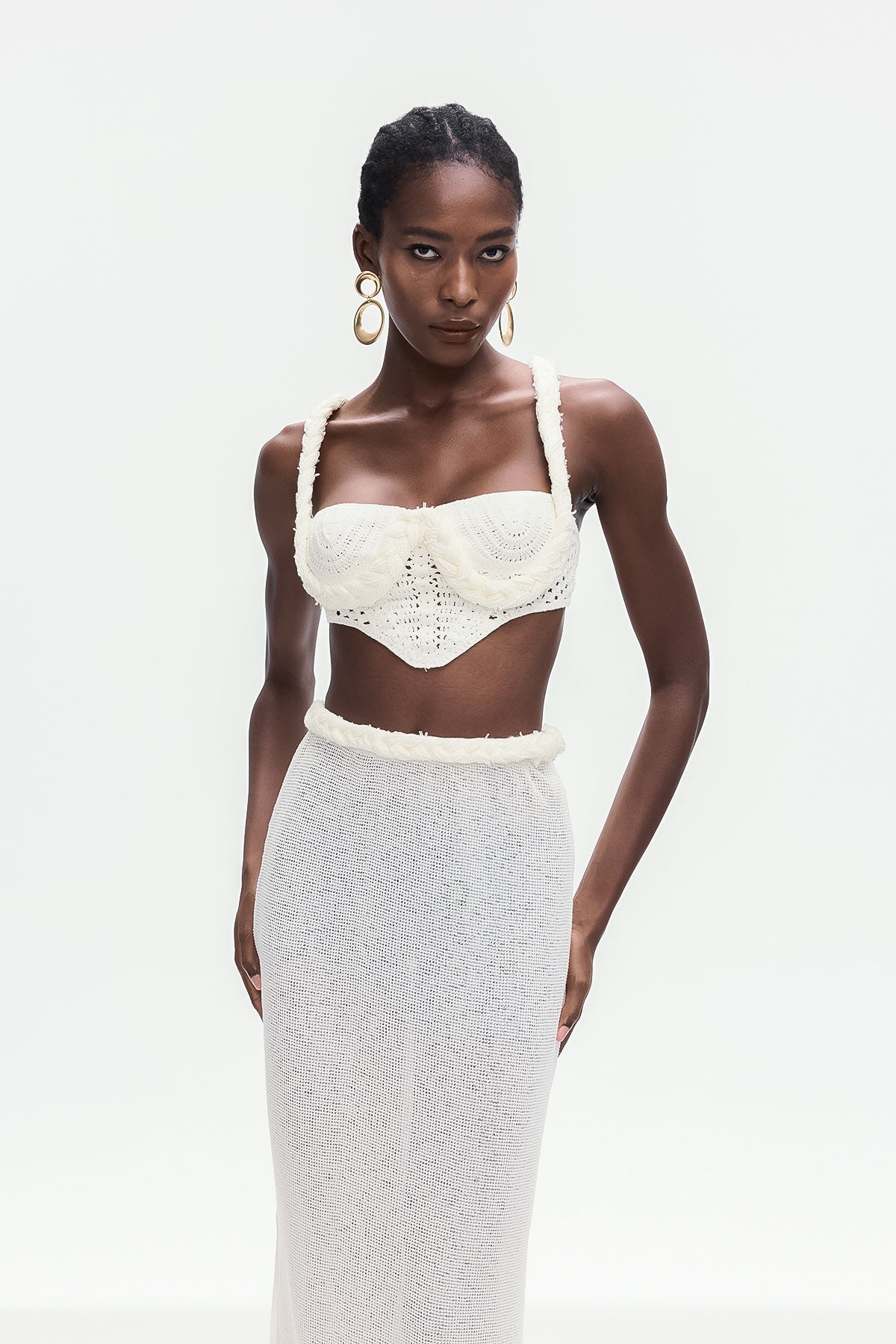 Effortlessly Elegant Garment with a Timeless Design