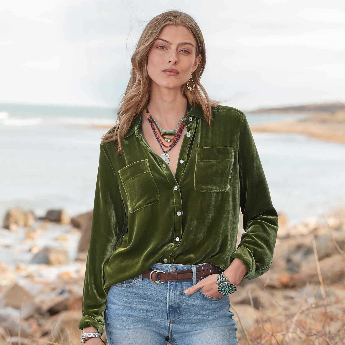Polished Blouse with an Effortless Classic Look