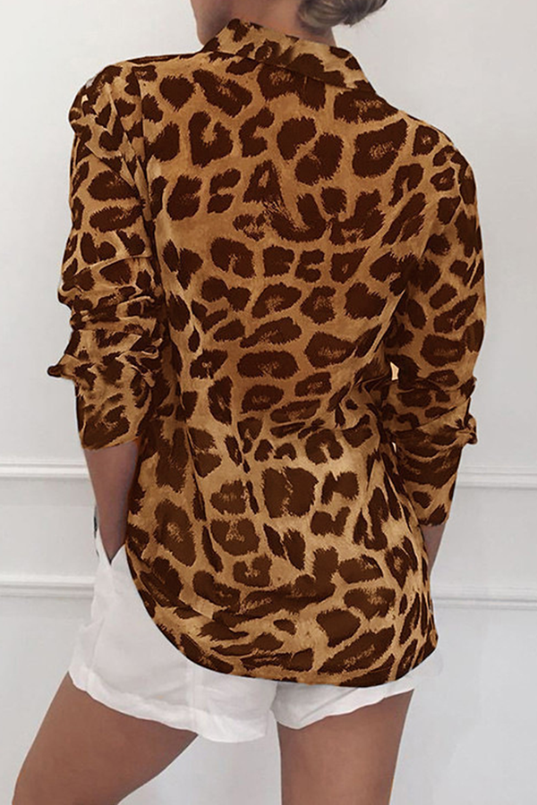 Beautifully Crafted Top in a Classic Style