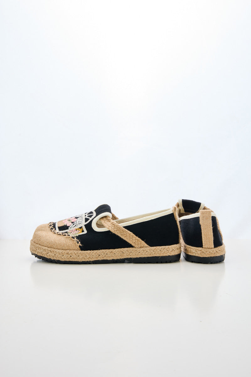 Classic Vintage & Enduringly Stylish Garment