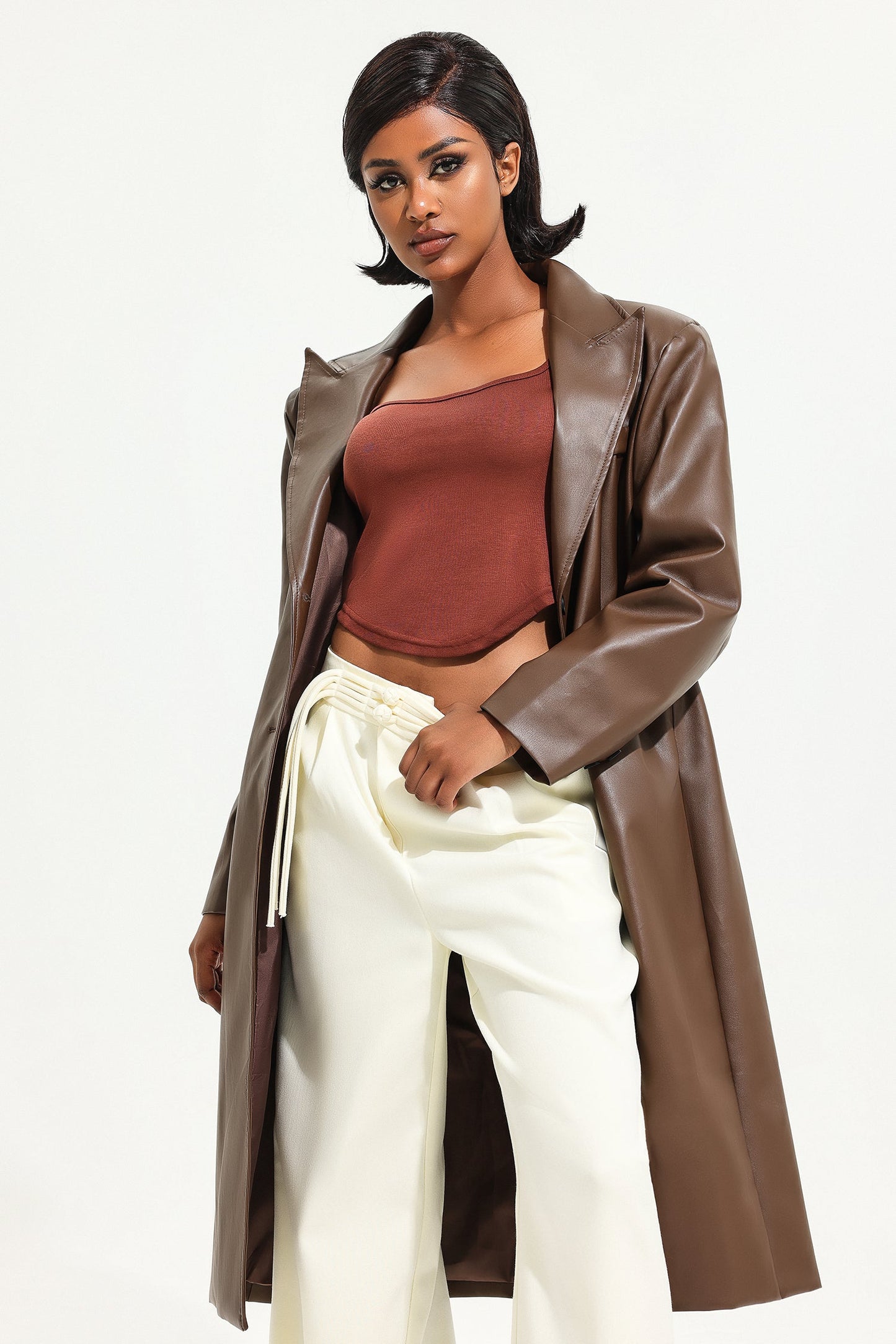 Well Tailored Top with a Graceful Silhouette