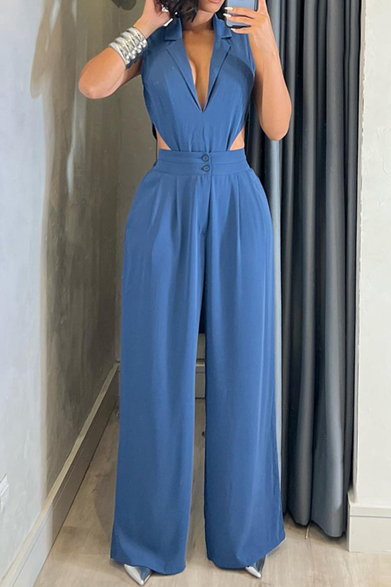 Effortlessly Elegant Garment with a Timeless Design