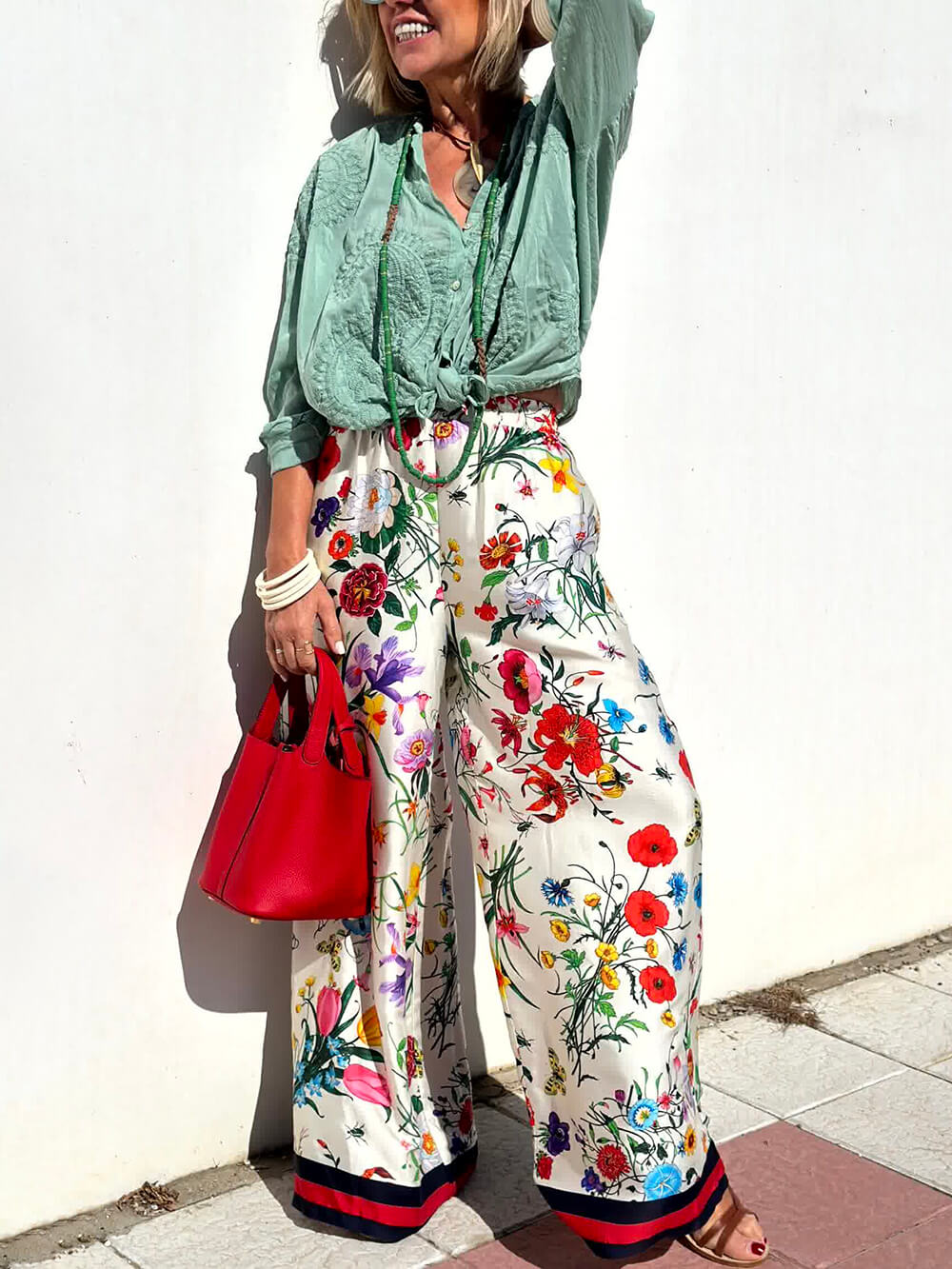 Classic Vintage Pants with a Flattering Fit