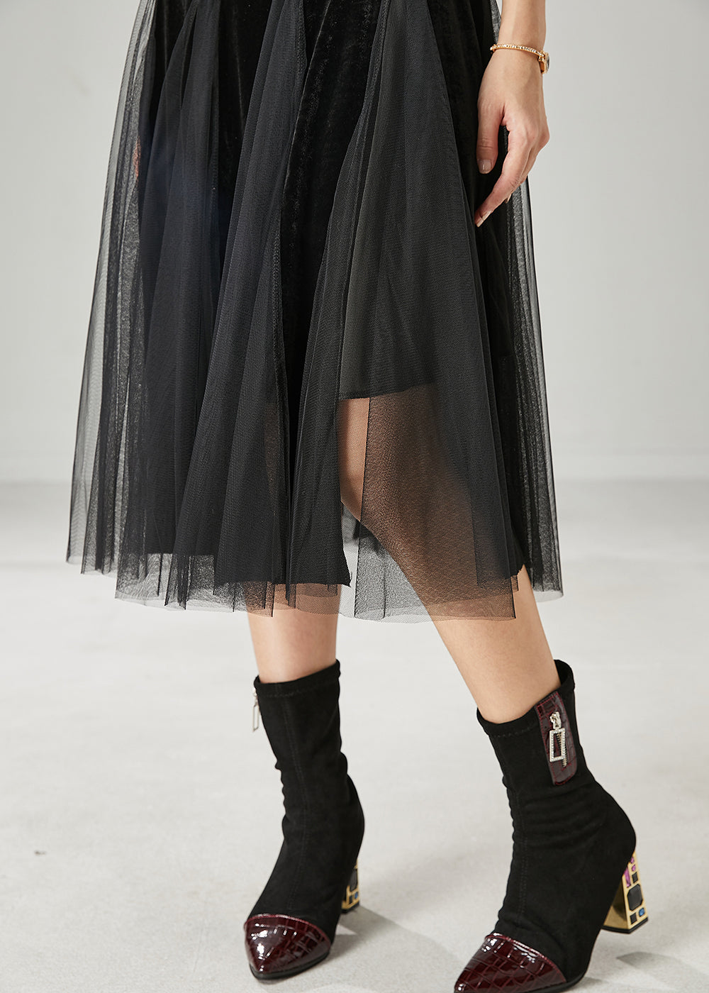 Sophisticated Dress with a Clean Classic Look