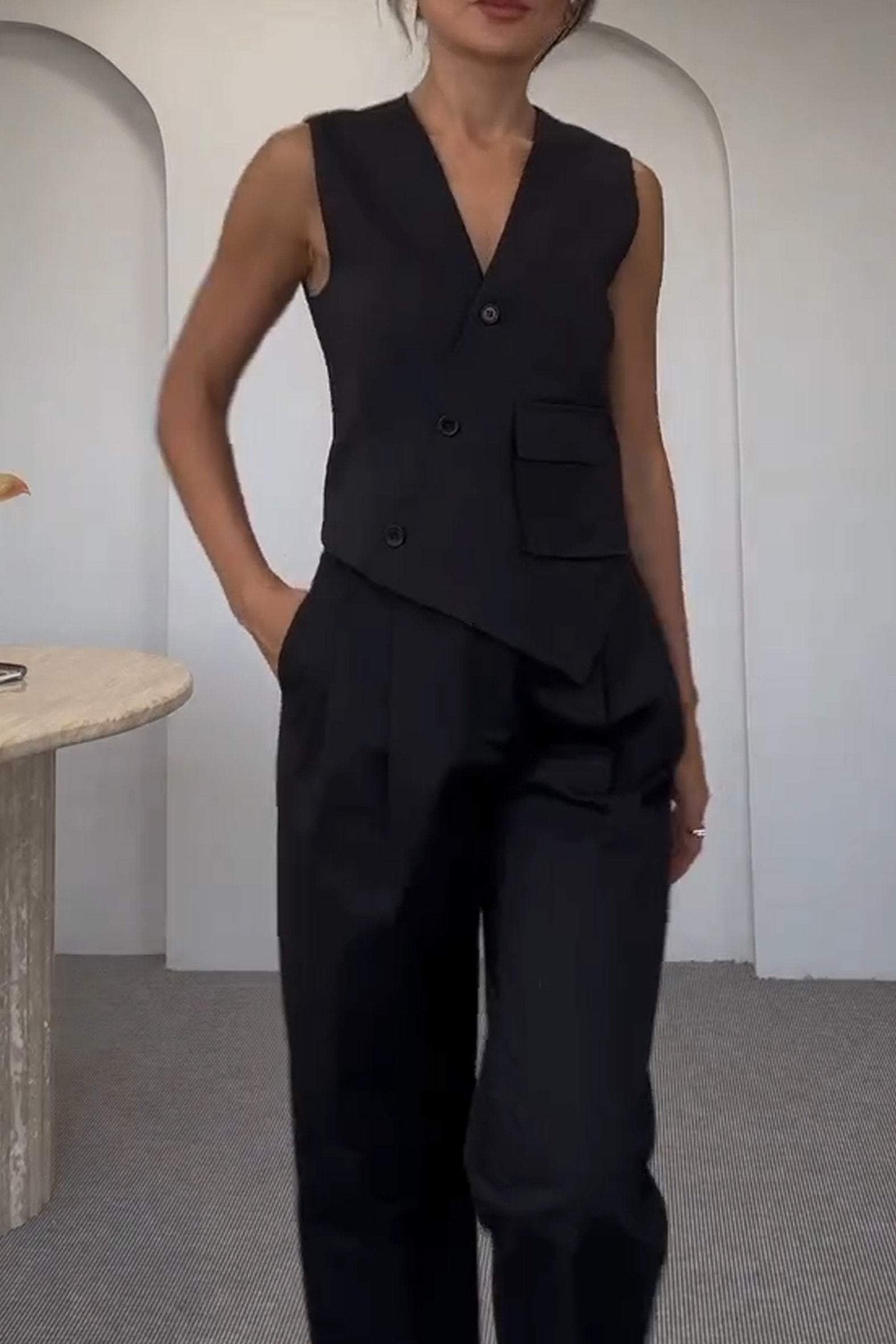 Gracefully Styled Pants for Any Occasion