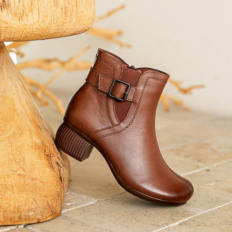 Polished Boots with an Effortless Classic Look