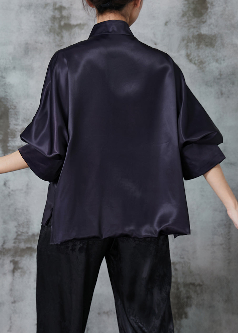 Beautifully Crafted Blouse in a Classic Style