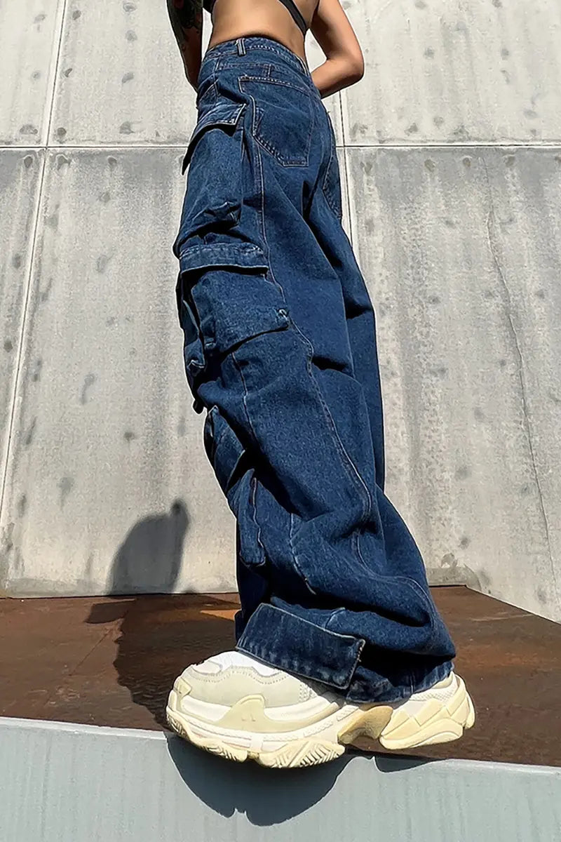 Sophisticated Trousers with a Clean Classic Look
