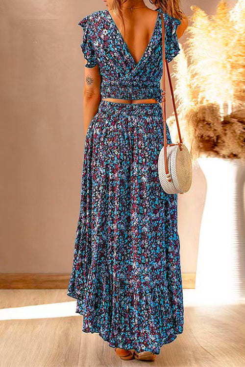 Polished Top with an Effortless Classic Look