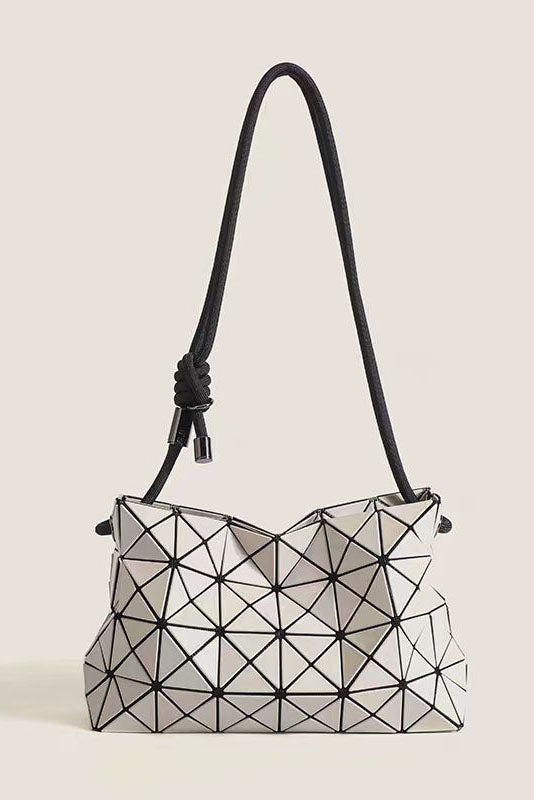 Classic Vintage & Enduringly Stylish Bag