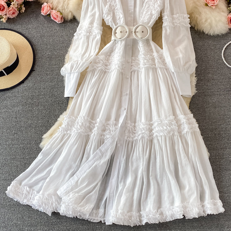 Beautifully Crafted Dress in a Classic Style