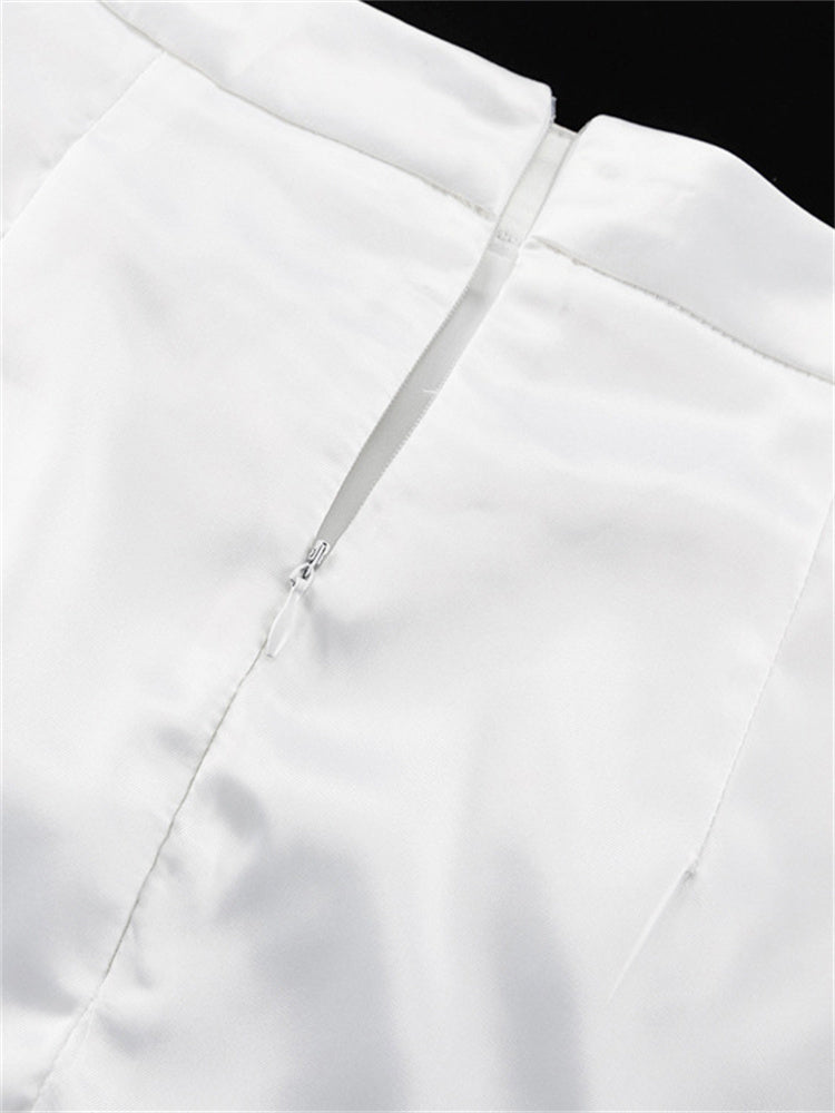 Classic Vintage Garment with a Flattering Fit