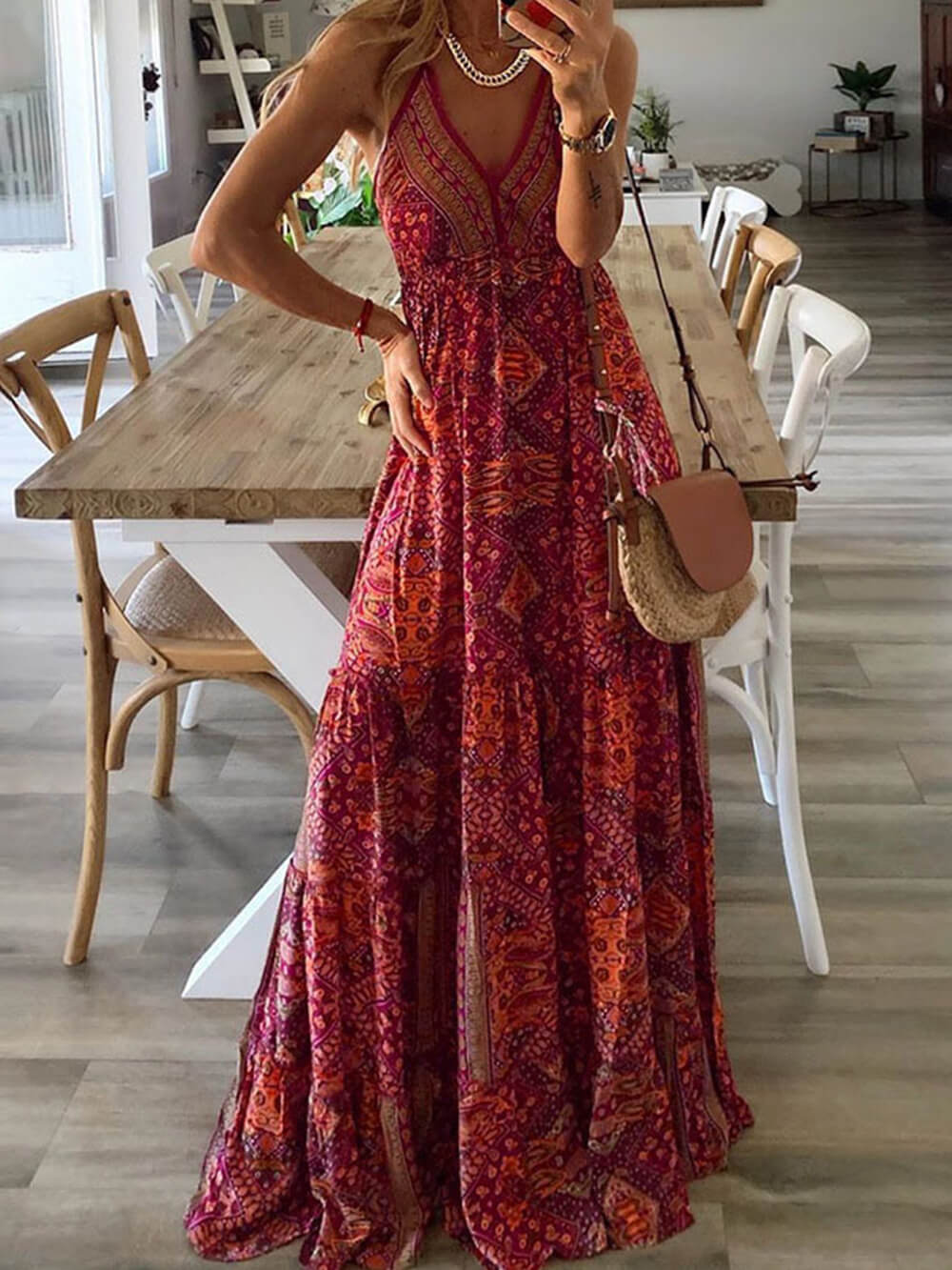 Gracefully Styled Garment for Any Occasion