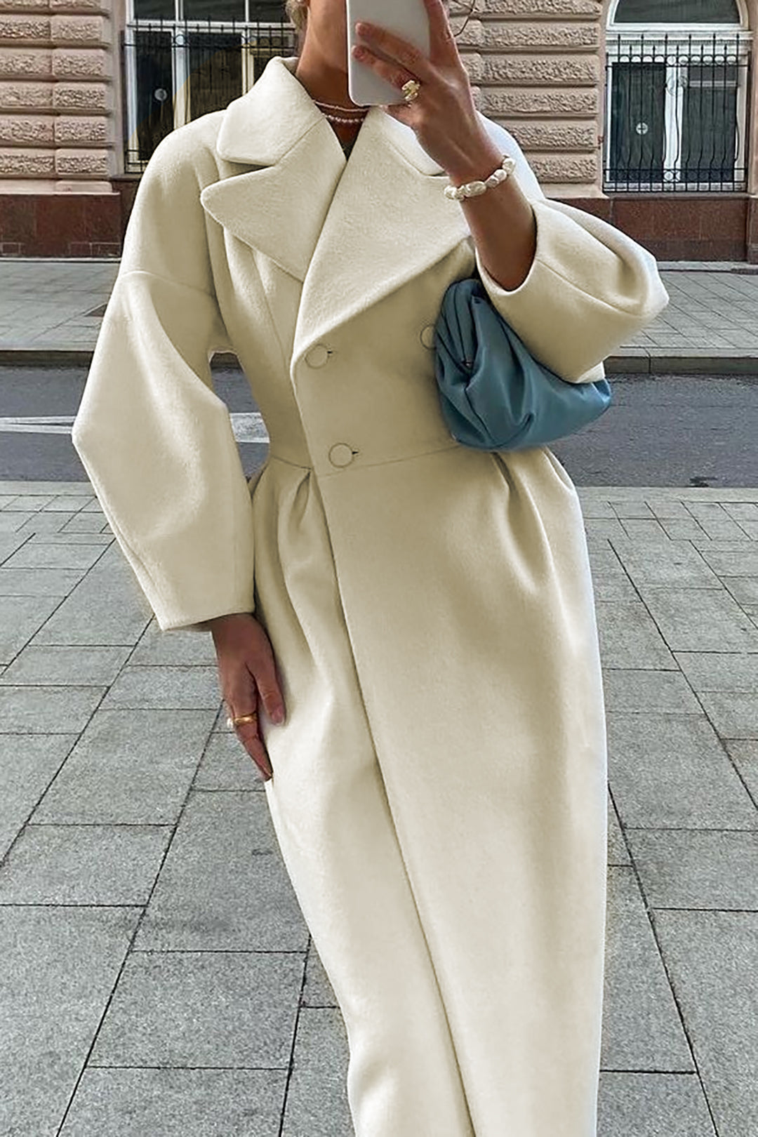 Gracefully Styled Coat for Any Occasion