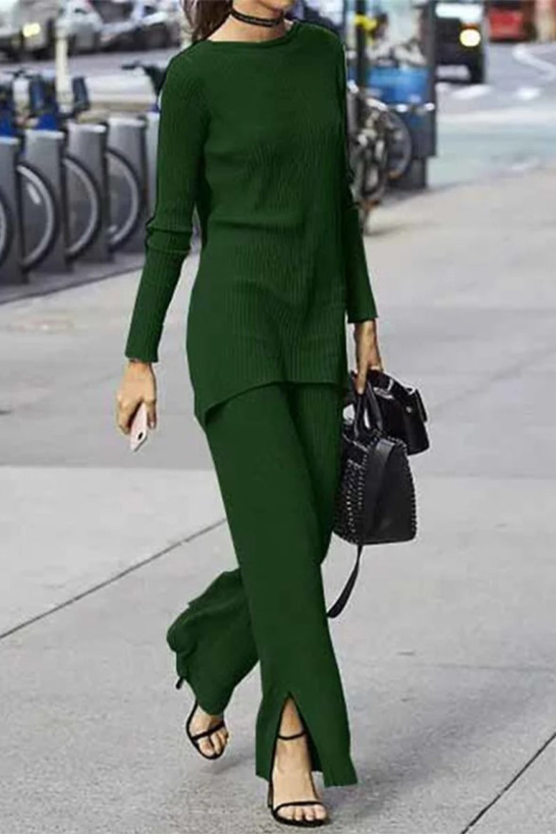 Sophisticated Garment with a Clean Classic Look