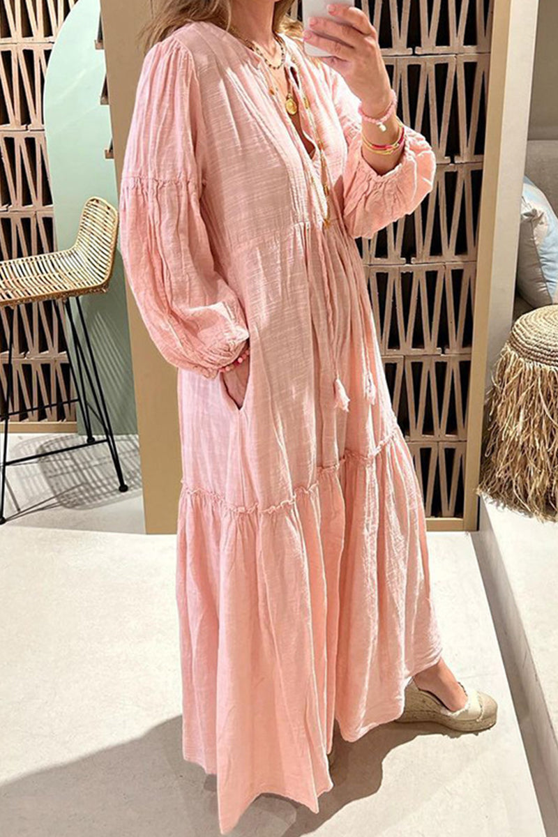 Gracefully Styled Dress for Any Occasion