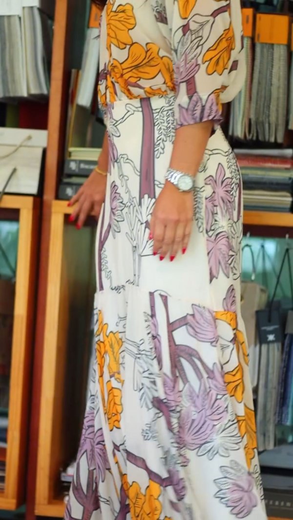 Polished Dress with an Effortless Classic Look