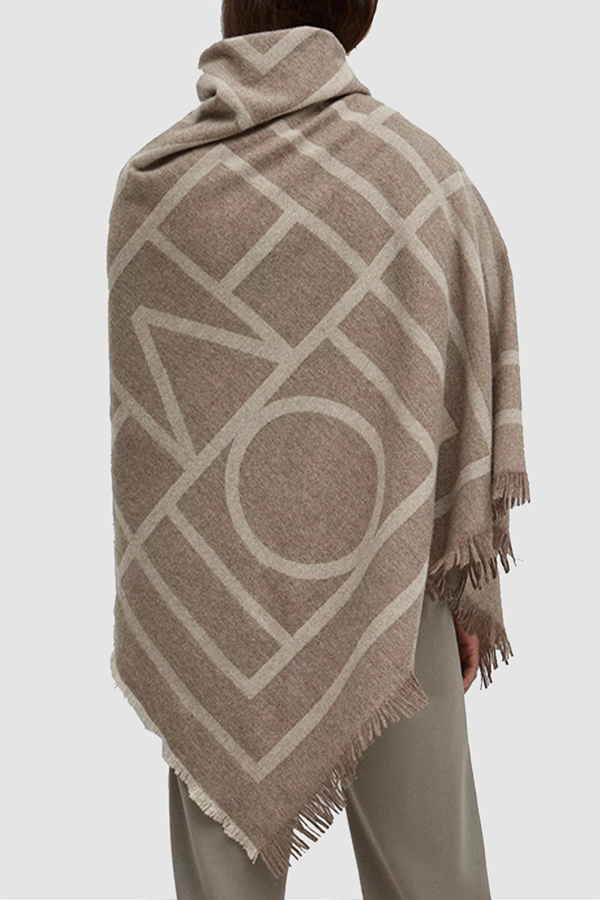 Elegantly Styled Garment for Everyday Wear