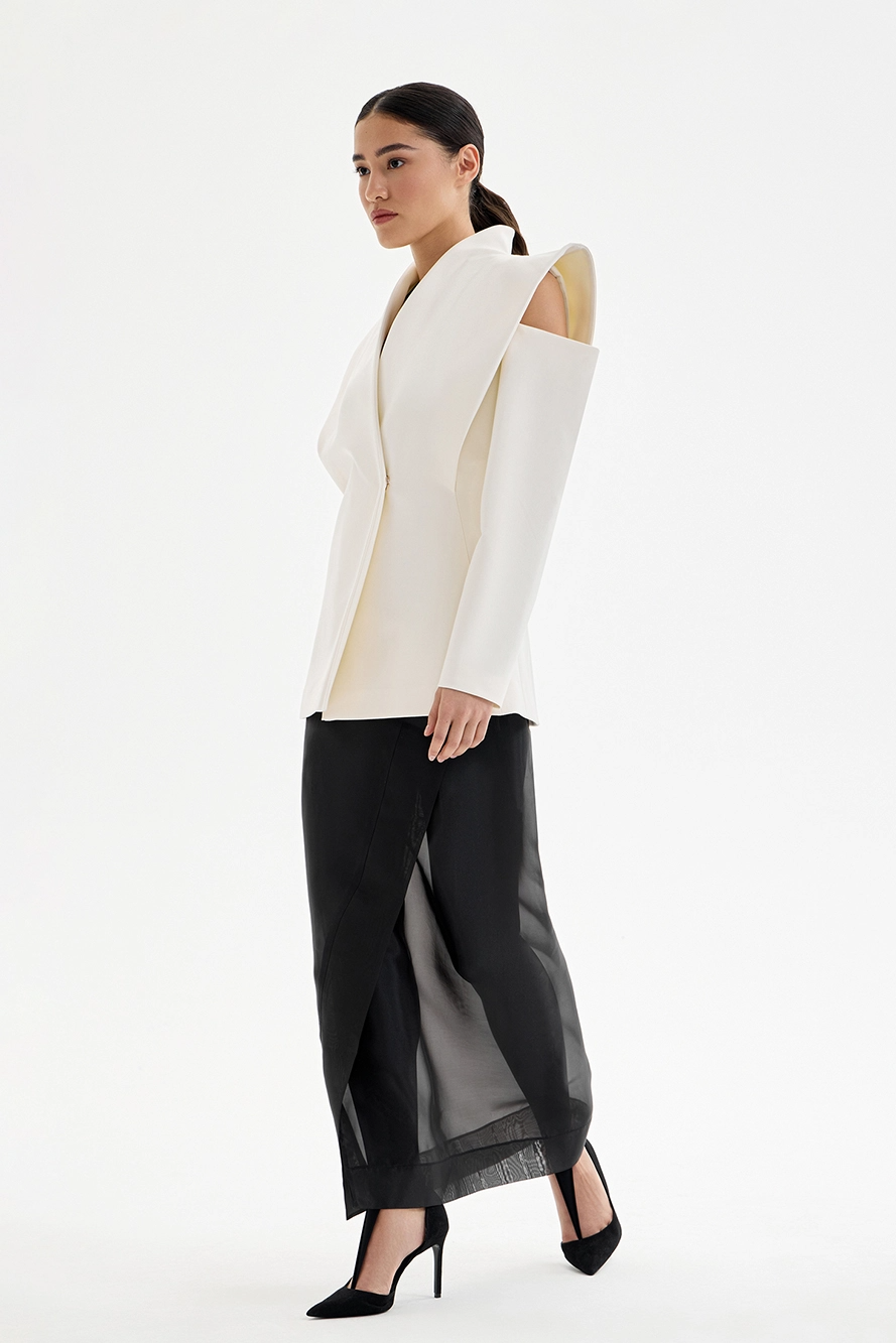 Polished Jacket with an Effortless Classic Look