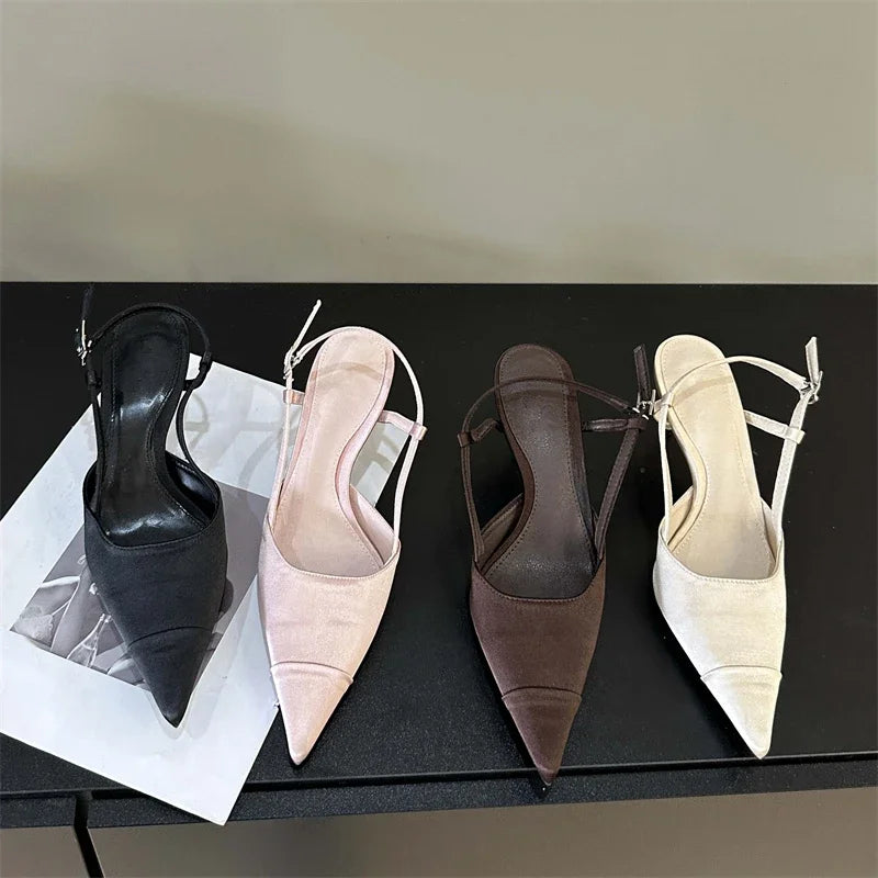 Polished Heels with an Effortless Classic Look