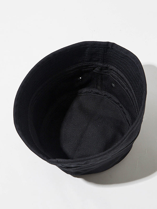 Well Tailored Garment with a Graceful Silhouette