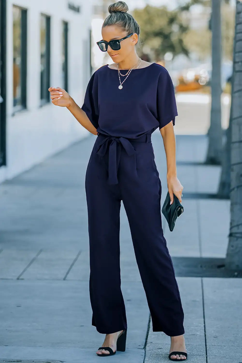 Effortlessly Elegant Garment with a Timeless Design