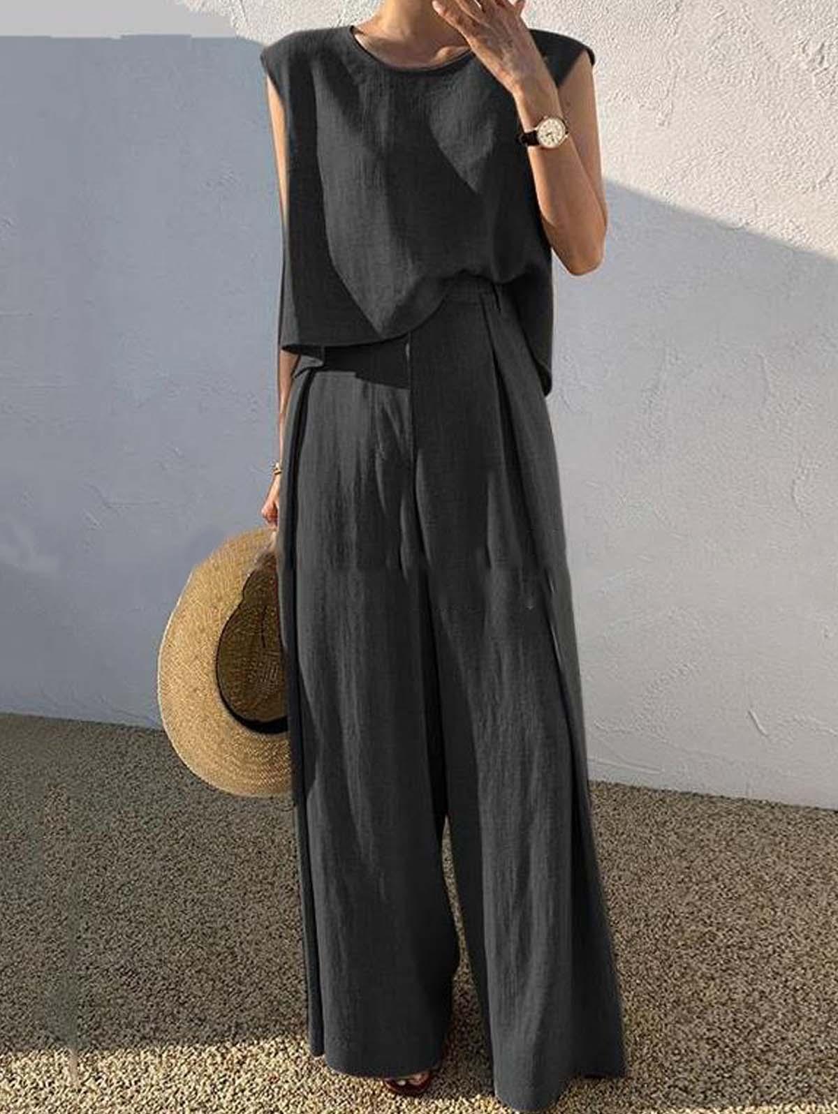 Vintage Inspired Pants with a Contemporary Edge