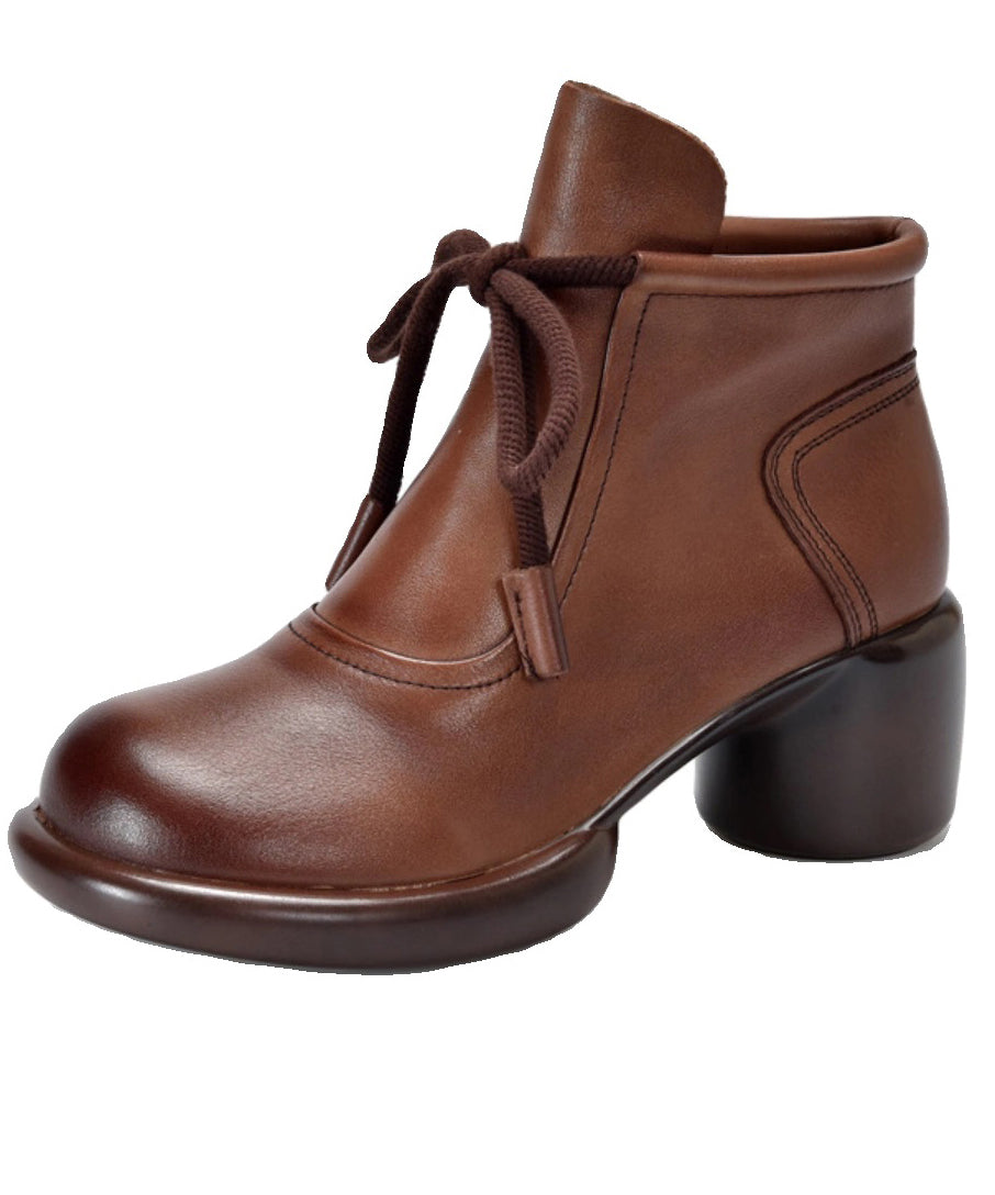 Beautifully Finished Boots in a Timeless Design