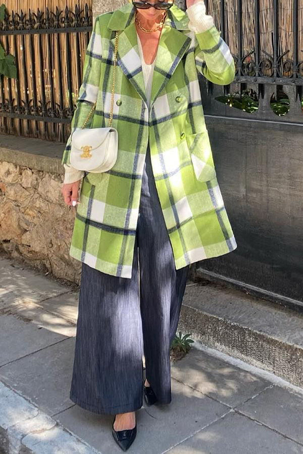 Sophisticated Coat with a Clean Classic Look