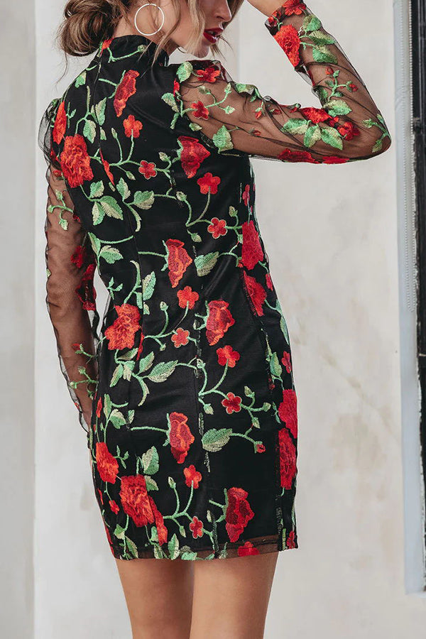 Sophisticated Dress with a Clean Classic Look