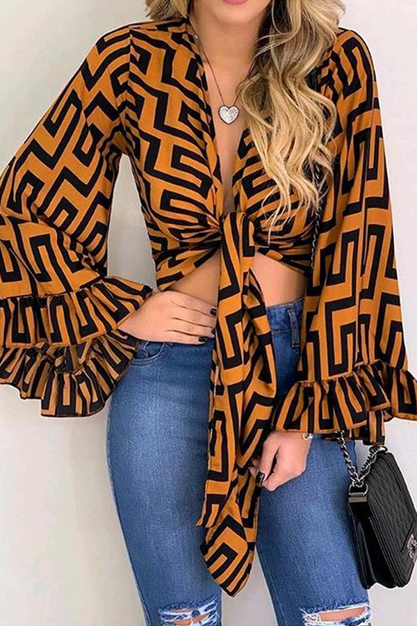 Classic Vintage & Enduringly Stylish Top