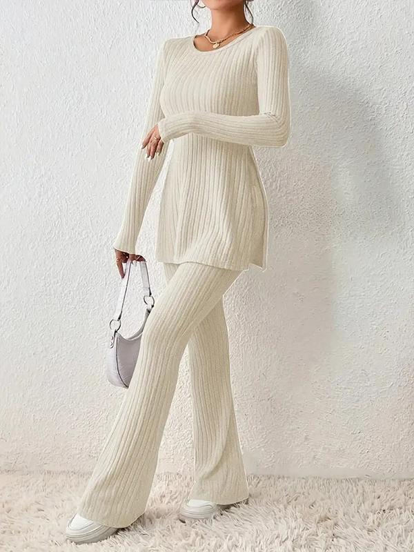 Effortlessly Elegant Garment with a Timeless Design