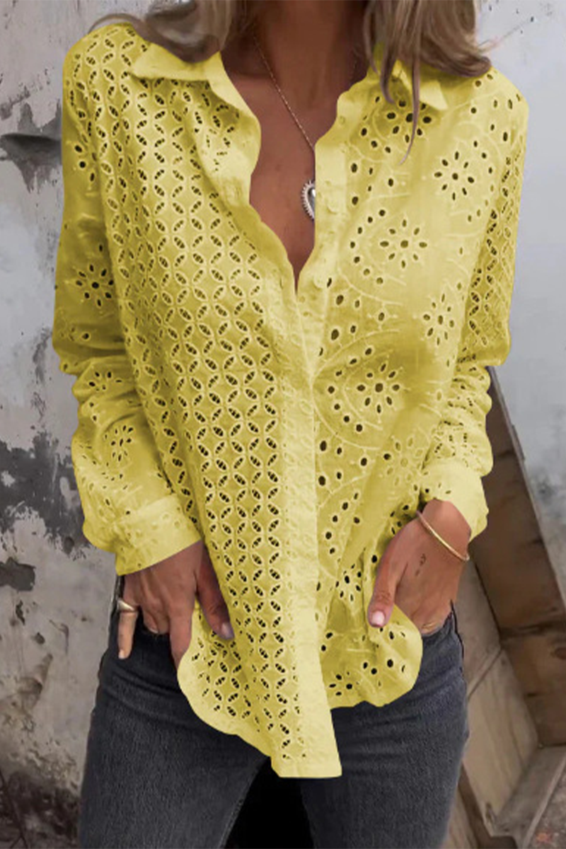 Elegantly Styled Blouse for Everyday Wear